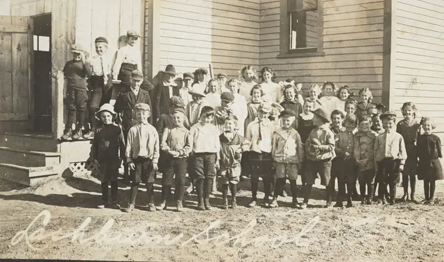 Lashburn School class group portrait